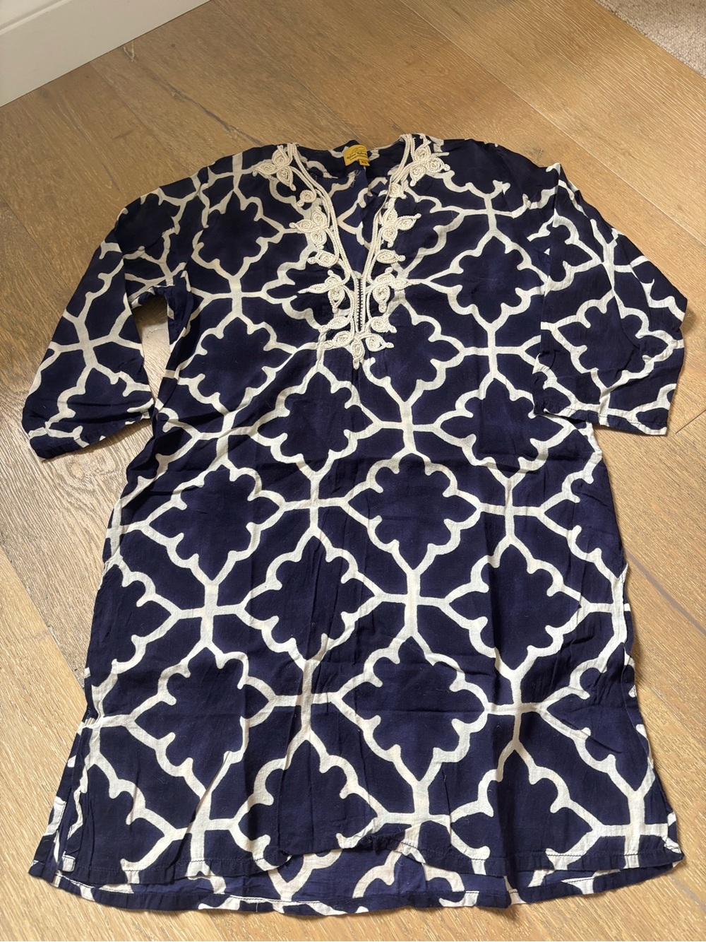 Roller Rabbit Navy & White Geometric Tunic with Embroidered V-Neck XS